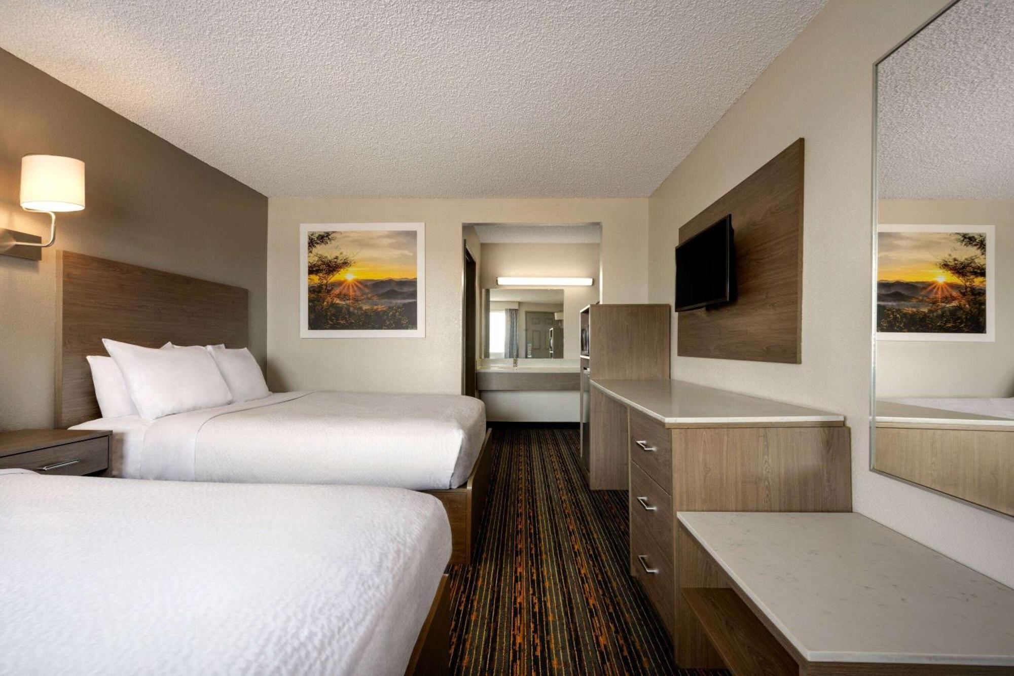 Days Inn By Wyndham Fresno South Exterior foto